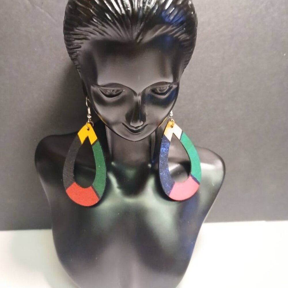 Afrocentric Earrings / Wooden Earrings / Handmade Earrings / Red, Black & Green